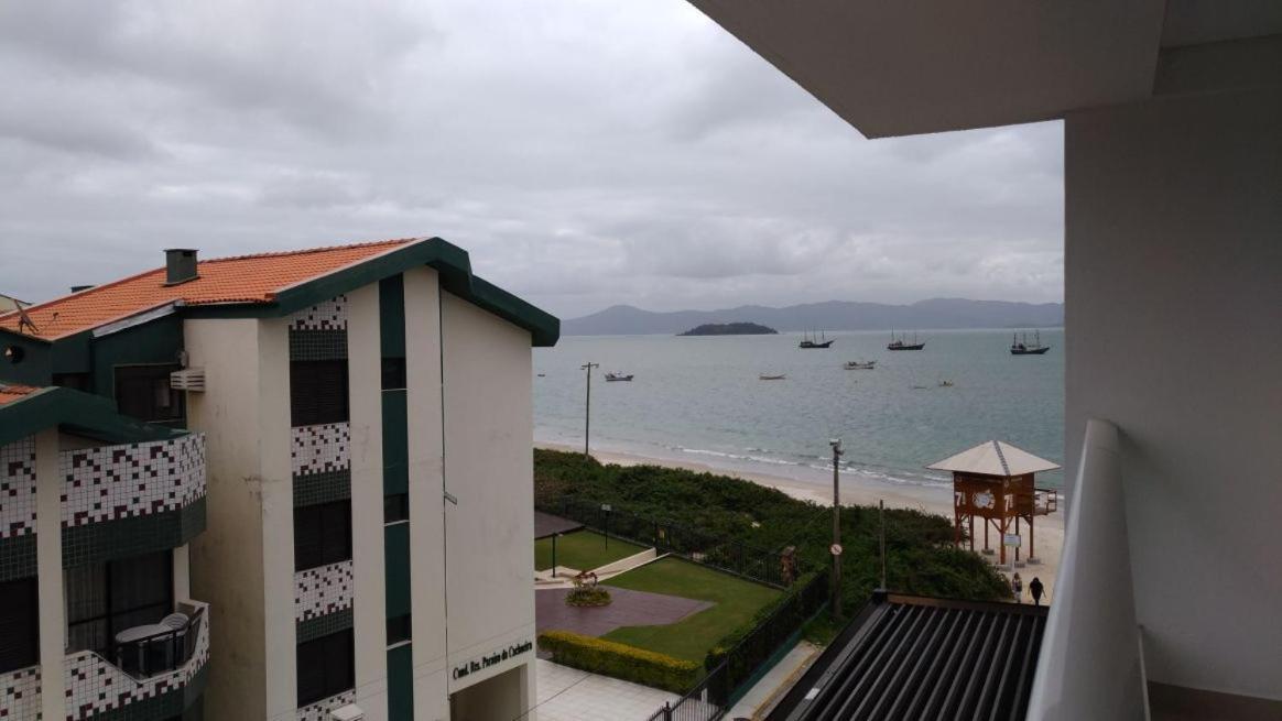 Maravilhoso Apartamento Beira-Mar Praia Da Cachoeira Florianopolis Luaran gambar